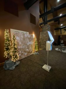 Epik Weddings photo booth and backdrop